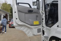 东风商用车 天锦VR 245马力 6X2 运油车(楚飞牌)(国六)(CLQ5262GYY6D)