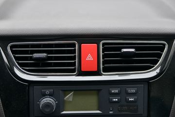 ���� ����M1 116���� 4X2 3.12����س�(��������)(CLW5031XLCB6)ͼƬ