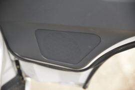 福田商务车底盘&nbsp;冷藏车驾驶室图片