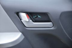 福田商务车 风景G7 129马力 4X2 冷藏车(程力威牌)