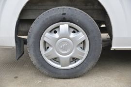 福田商务车底盘&nbsp;冷藏车底盘图片