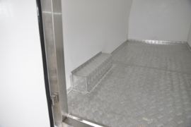 福田商务车底盘&nbsp;冷藏车上装图片