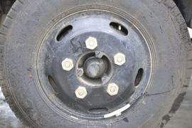 江铃底盘&nbsp;冷藏车底盘图片