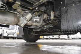 江铃底盘&nbsp;冷藏车底盘图片