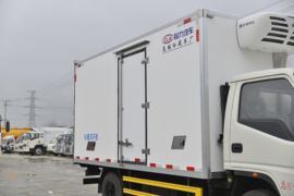 江铃底盘&nbsp;冷藏车上装图片