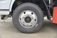 东风 多利卡D6 115马力 4X2 加油车(楚飞牌)(国六)(CLQ5070GJY6E)