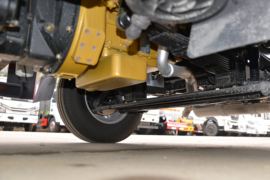 东风多利卡底盘&nbsp;油罐车底盘图片