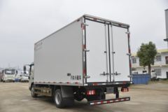 江淮 帅铃Q7 160马力 4X2 5.175米冷藏车(HFC5128XLCP71K2D1S)