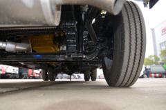 东风 多利卡D6 115马力 4X2 加油车(楚飞牌)(CLQ5071GJY5) 东风 多利卡D6 115马力 4X2 加油车(楚飞牌)(CLQ5071GJY5)