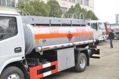 东风 多利卡D6 115马力 4X2 加油车(楚飞牌)(CLQ5071GJY5) 东风 多利卡D6 115马力 4X2 加油车(楚飞牌)(CLQ5071GJY5)