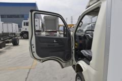飞碟汽车 缔途GX 112马力 4X2 3.5米冷藏车 飞碟汽车 缔途GX 112马力 4X2 3.5米冷藏车
