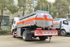一汽解放轻卡 J6F 130马力 4X2 加油车(楚飞牌)(国六)(CLQ5071GJY6CA)