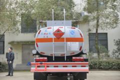 一汽解放轻卡 J6F 130马力 4X2 加油车(楚飞牌)(国六)(CLQ5070GJY6CA)