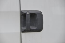 重汽汕德卡底盘&nbsp;油罐车外观图片