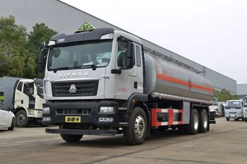 中国重汽 汕德卡 C5H 310马力 6X4 运油车(楚飞牌)(国六)(CLQ5260GYY6ZZ)