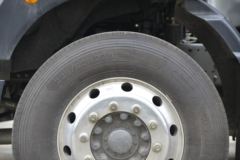 中国重汽 汕德卡 C5H 310马力 6X4 运油车(楚飞牌)(国六)(CLQ5260GYY6ZZ)
