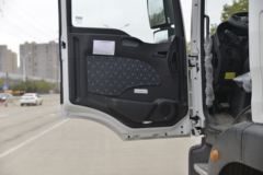 中国重汽 汕德卡 C5H 350马力 8X4 气瓶运输车(楚飞牌)(国六)(CLQ5320TQP6ZZ)