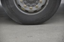 重汽汕德卡底盘&nbsp;爆破器材运输车底盘图片