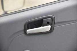 上汽跃进底盘&nbsp;爆破器材运输车驾驶室图片