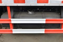 跃进 福运S70 113马力 4X2 杂项危险物品厢式运输车(成龙威)(国六)