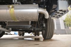 跃进 福运S70 113马力 4X2 杂项危险物品厢式运输车(成龙威)(国六)