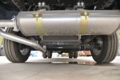 跃进 福运S70 113马力 4X2 杂项危险物品厢式运输车(成龙威)(国六)
