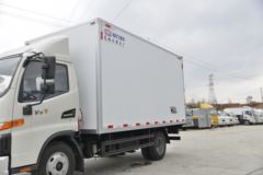 江淮 骏铃V5 130马力 4X2 4.015米冷藏车(程力威牌)