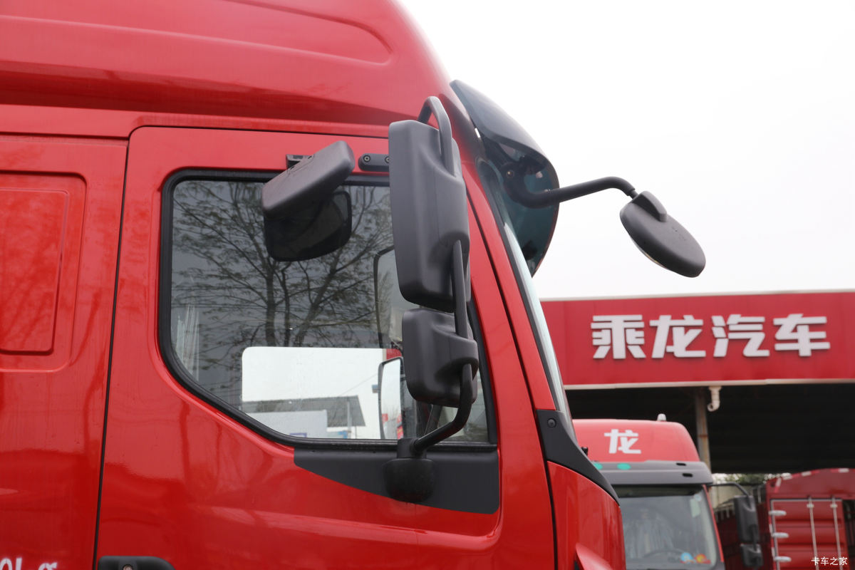  H5п 260 4X2 6.8ײդʽػ(LZ5183CCYH5AB)                                                