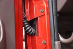 东风柳汽 乘龙H5中卡 260马力 4X2 6.8米仓栅式载货车(LZ5183CCYH5AB)