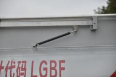 东风 多利卡D5 115马力 4X2 加油车(楚飞牌)(国六)(CLQ5041GJY6E)