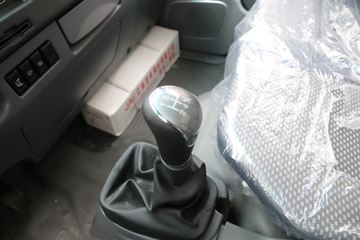 ���� ˧��Q3 130���� 4.13�׵�����ʽ�Ῠ(����)(HFC5041XXYP73K1C7S-1)ͼƬ