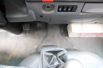 ���� ˧��Q3 130���� 4.13�׵�����ʽ�Ῠ(����)(HFC5041XXYP73K1C7S-1)ͼƬ