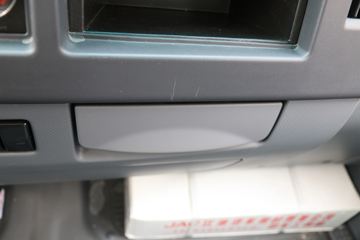 ���� ˧��Q3 130���� 4.13�׵�����ʽ�Ῠ(����)(HFC5041XXYP73K1C7S-1)ͼƬ