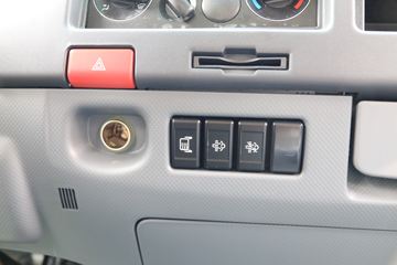 ���� ˧��Q3 130���� 4.13�׵�����ʽ�Ῠ(����)(HFC5041XXYP73K1C7S-1)ͼƬ