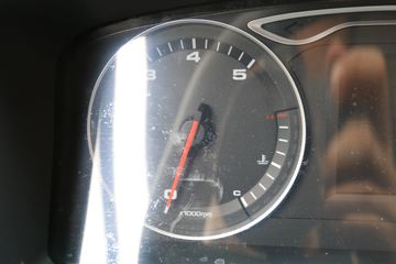 ���� ˧��Q3 130���� 4.13�׵�����ʽ�Ῠ(����)(HFC5041XXYP73K1C7S-1)ͼƬ