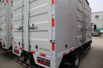 ���� ˧��Q3 130���� 4.13�׵�����ʽ�Ῠ(����)(HFC5041XXYP73K1C7S-1)ͼƬ