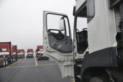 东风商用车 天龙KL重卡 500马力 4X2 LNG牵引车(国六)(DFH4180D6)