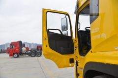 东风商用车 天龙VL重卡 480马力 4X2 AMT自动挡牵引车(DFH4180A3)