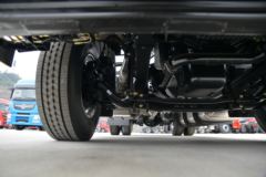 东风商用车 天龙VL重卡 480马力 4X2 AMT自动挡牵引车(DFH4180A3)