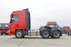 东风商用车 天龙旗舰KX 600马力 6X4牵引车
