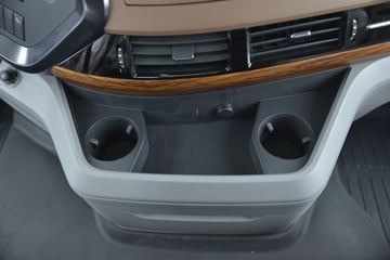 �������ó� �����콢KX 600���� 6X4 AMT�Զ���ǣ����(����)ͼƬ