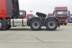 东风商用车 天龙旗舰KX 600马力 6X4 AMT自动挡牵引车(国六)(DFH4250CX7)