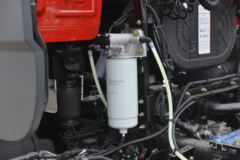 东风商用车 天龙旗舰KX 600马力 6X4牵引车