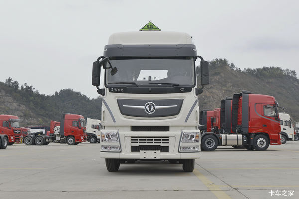 天龙旗舰KX牵引车限时促销中 最高优惠0.4万