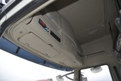 东风商用车 天龙旗舰KX 2021款 520马力 6X4危险品牵引车 东风商用车 天龙旗舰KX 2021款 520马力 6X4危险品牵引车