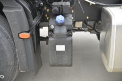 东风商用车 天龙旗舰KX 2021款 520马力 6X4危险品牵引车 东风商用车 天龙旗舰KX 2021款 520马力 6X4危险品牵引车