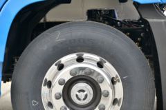 东风商用车 天龙旗舰KX 450马力 6X4牵引车