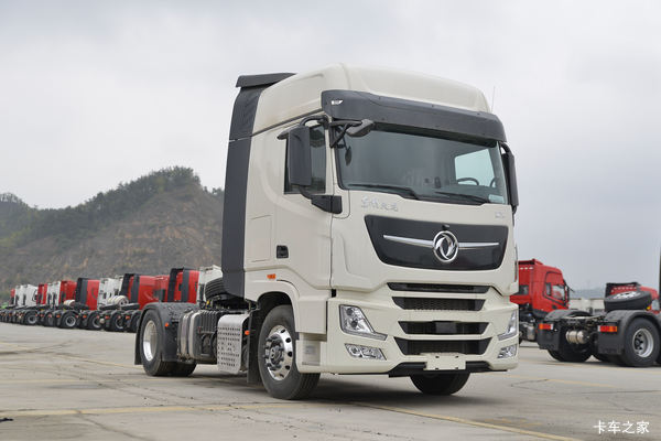 ��������KX������600�������������������ֳ�����ӭ��λǰ���ɡ�