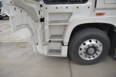 东风商用车 天龙旗舰KX 520马力 4X2牵引车(国六)