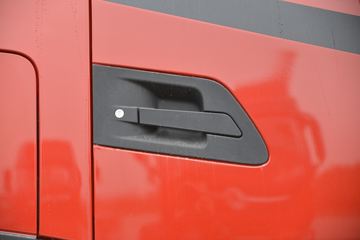 �������ó� ����KL�ؿ� 520���� 6X4ǣ����ͼƬ